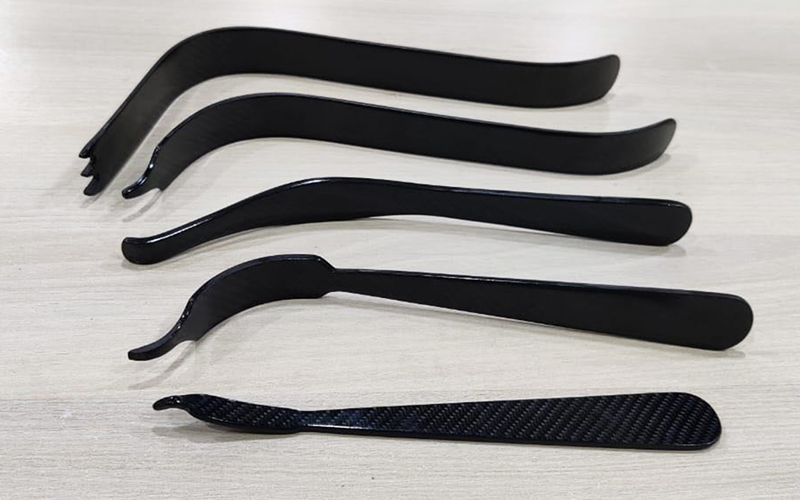 Surgical-equipment